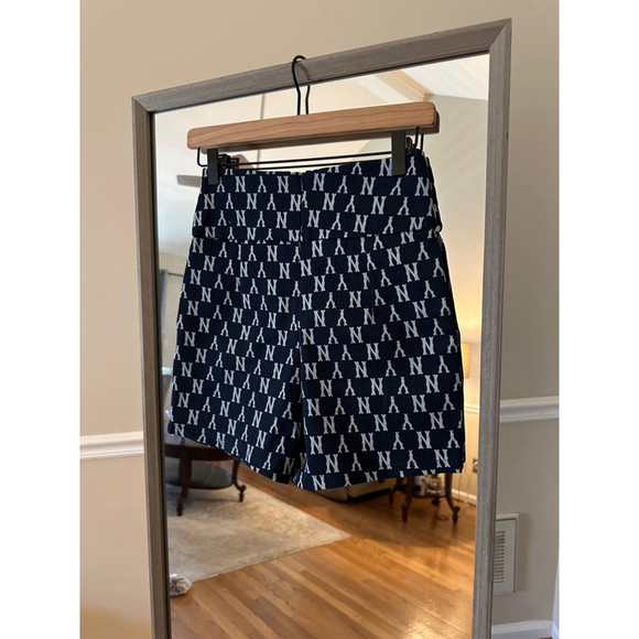Women's Unbranded Shorts Size XS Blue New York Logo - Picture 2 of 5